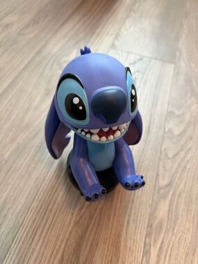 Disney Lilo & Stitch Cable Guy Gaming Controller & Phone Holder Stand Figure